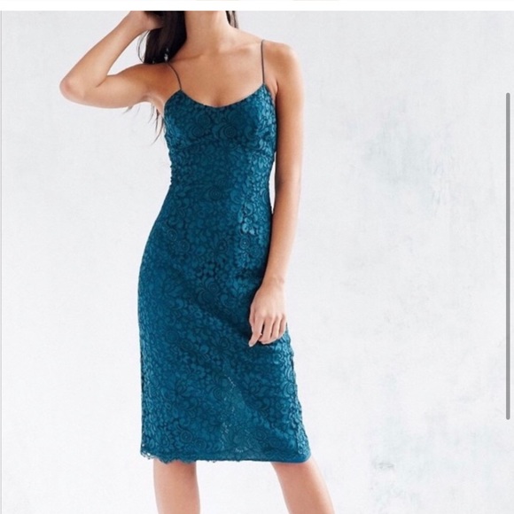 Urban Outfitters Dresses & Skirts - Urban Outfitters Kimchi Blue Pacey Lace Dress